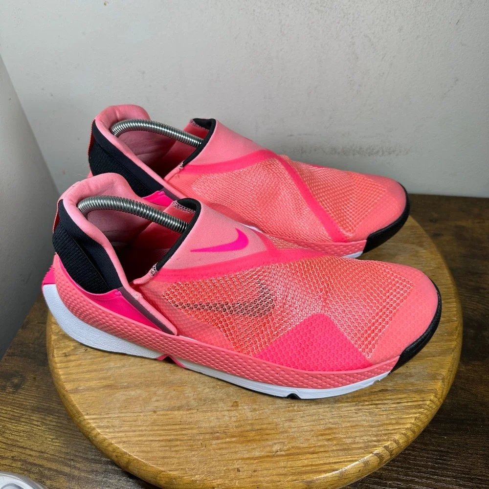 Nike Go FlyEase Mens 10 Bright Crimson Pink Blast Hands-Free Shoes DZ4860-600